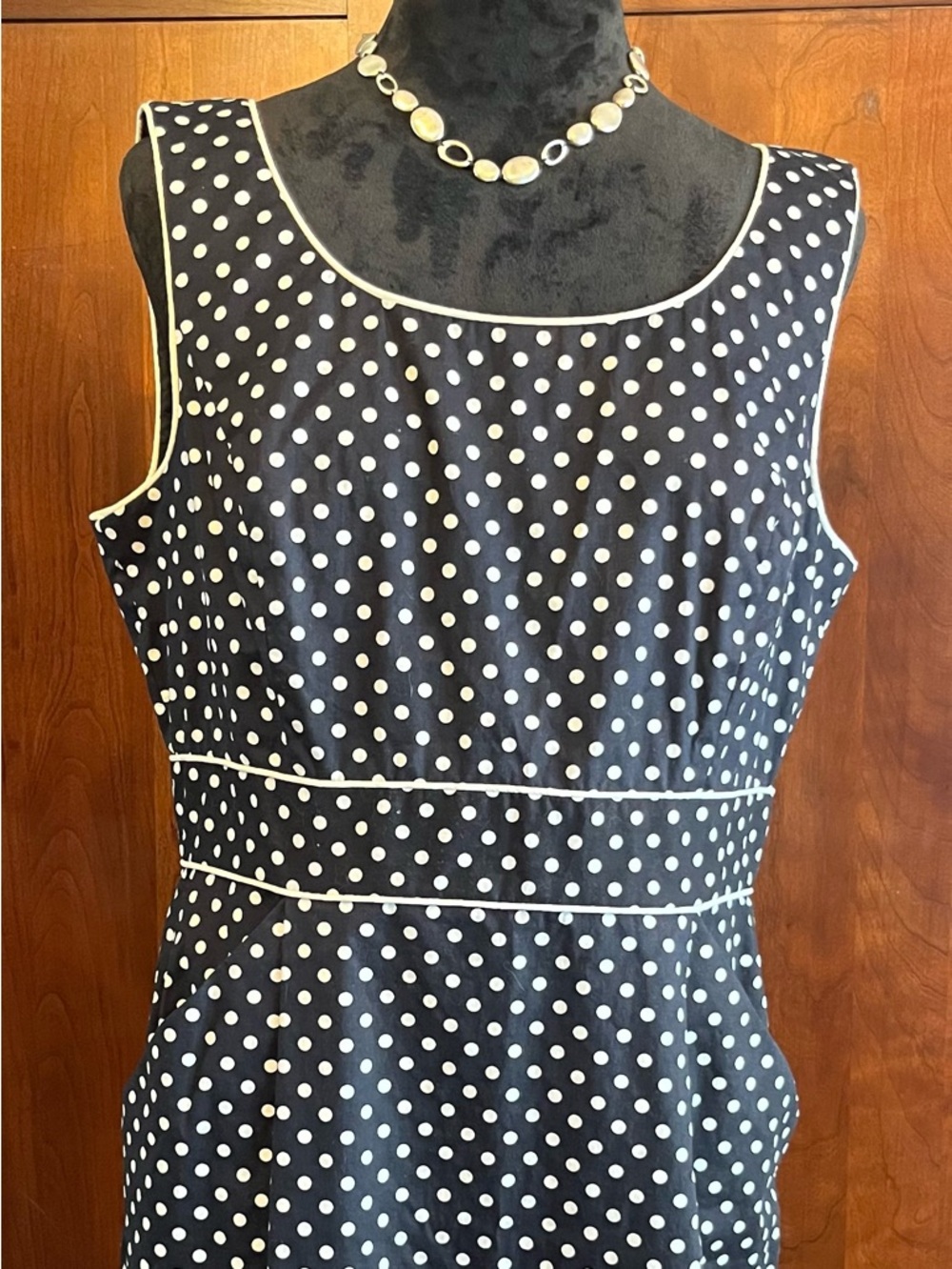 Tahari Adam Levine Black Polka Dot Midi Dress with White Trim
Sz. 12 - Picture 2 of 14